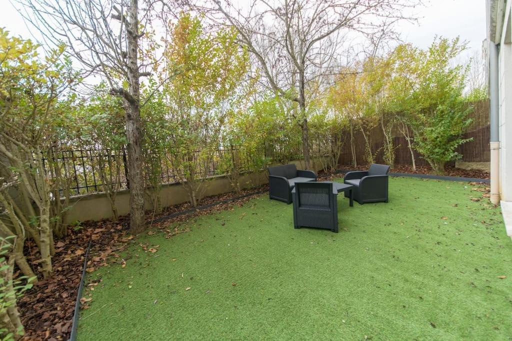 Suite Moderne Familiale 8 Pers - Disney 10M - 2 Sdb Bussy-Saint-Georges Exterior photo